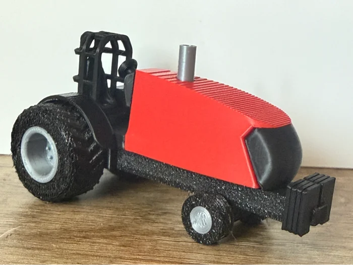 1/64 Case IH Pulling Tractor, a preview image from MakerWorld