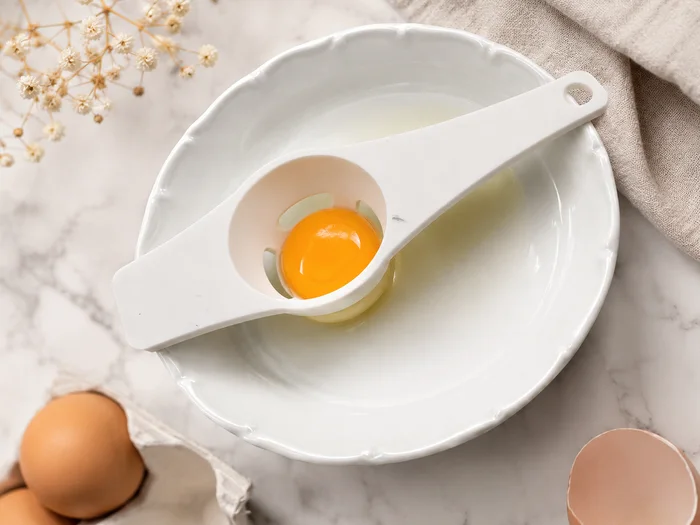 Egg Yolk Separator, a preview image from MakerWorld