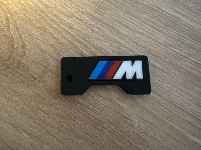 YubiKey Motorsport Style Cover, a preview image from MakerWorld