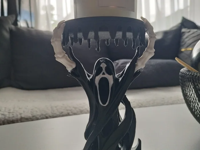 The Cursed Candle Bearer, a preview image from MakerWorld