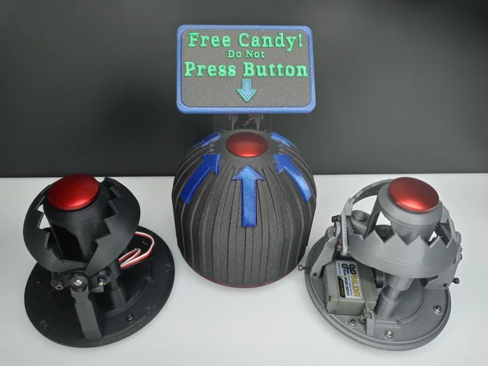 Bear Trap Button, a preview image from Printables