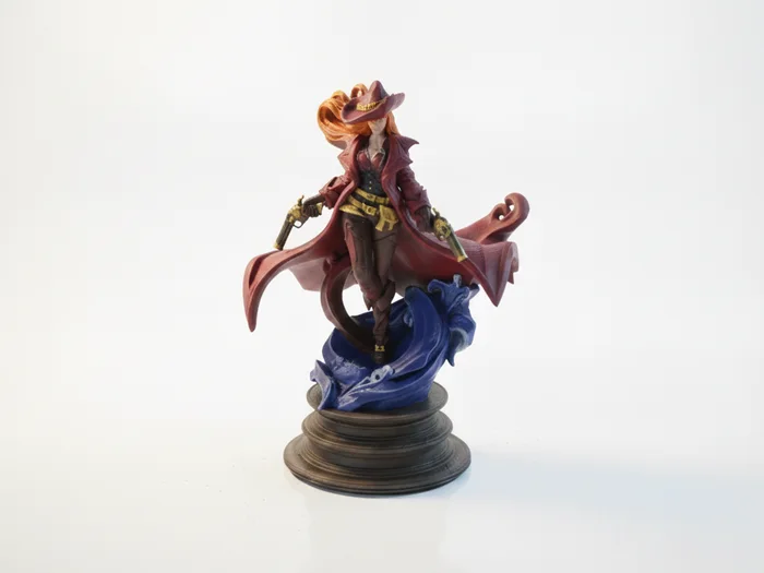 Miss Fortune Pirate Statue LOL Champions 3D Printable, a preview image from Printables