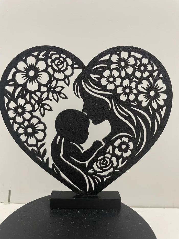 Mamma e figlio nel cuore (Mom and Son in my heart), a preview image from Printables