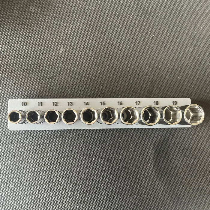 Gridfinity for Halfords Deep Socket Set 3/8", a preview image from Printables