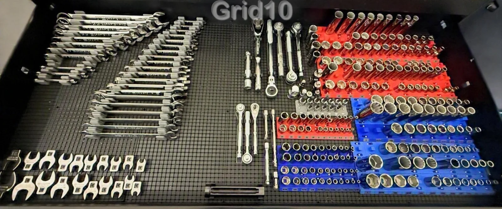 Grid10 Base Plate, a preview image from Printables
