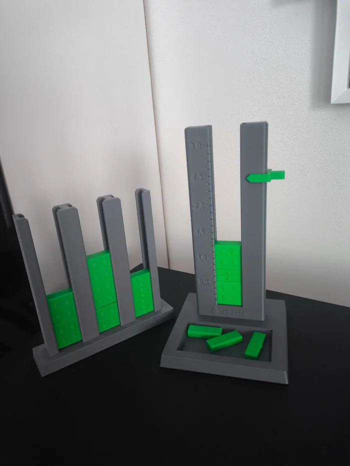 Věž hydratace / Hydration Tower – zábavný pitný režim, a preview image from Printables