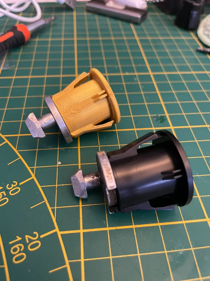 Suzuki Case lock plastic mount, a preview image from Printables