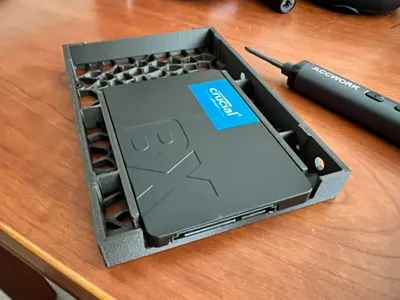 AirFlow 3.5" to 2.5" SSD Mount, a preview image from Printables