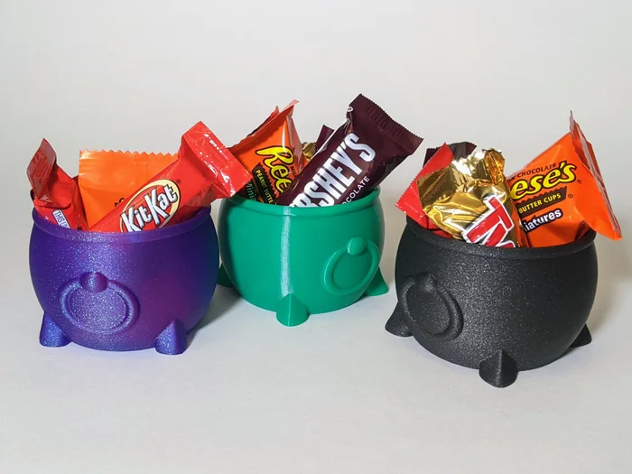 Witch's Cauldron for Candy | Quick Halloween Vase, a preview image from Printables