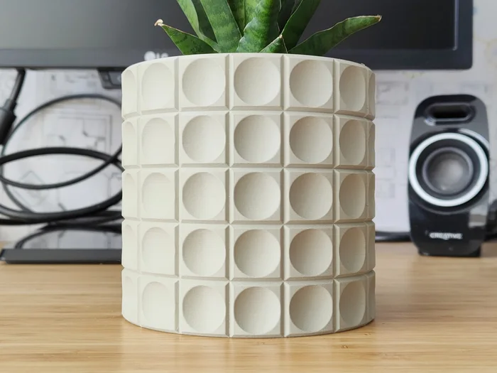 Atomic science Plant pot and Planter - Vase mode design, a preview image from Printables