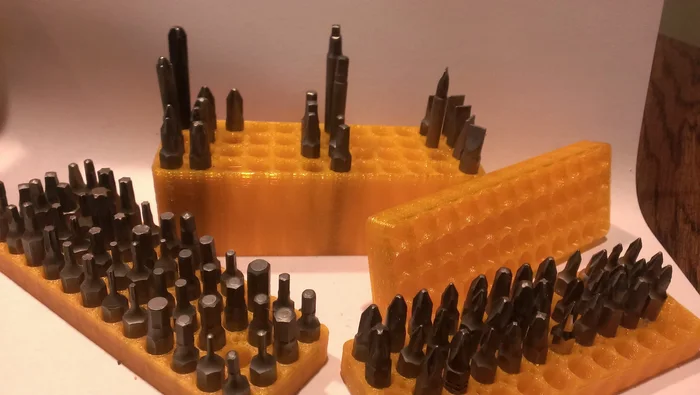 Tray Organizer for Tools and other things (Customizable), a preview image from Thingiverse