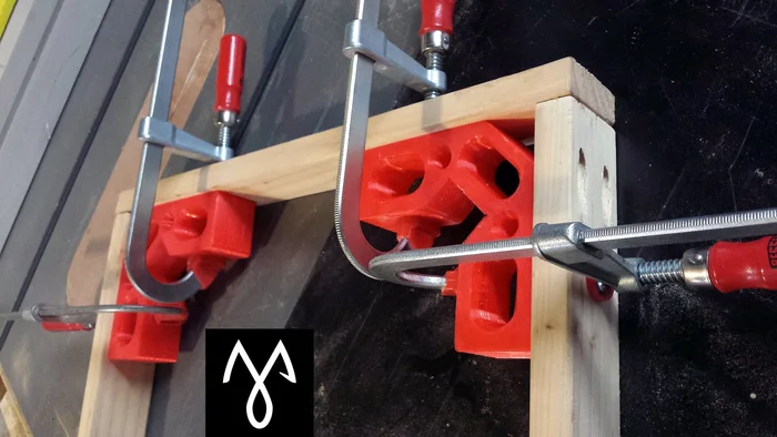 Serious Clamp It Square ! (3 sizes), a preview image from Thingiverse