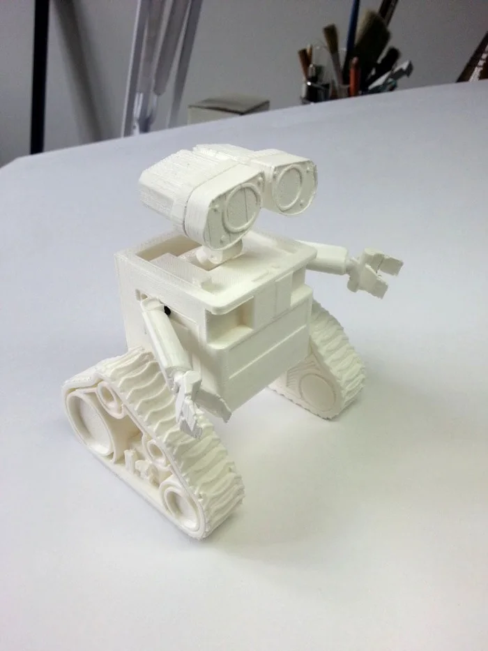 WALL-e ( cut into parts ), a preview image from Thingiverse