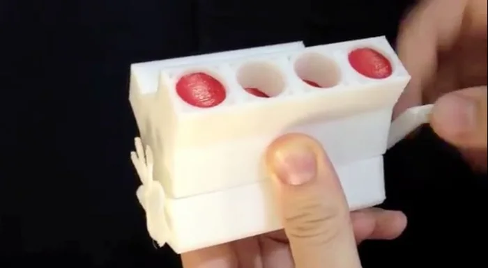 Mini working model V8 Engine, a preview image from Thingiverse
