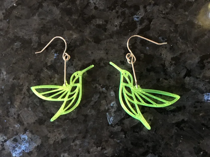 Hummingbird Earrings, a preview image from Thingiverse