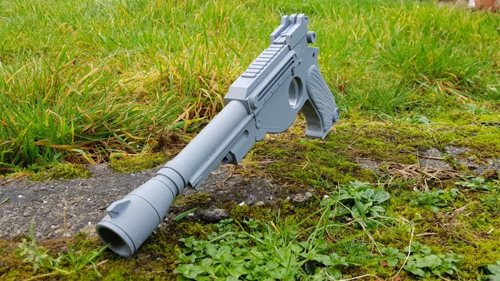 mandalorian blaster, a preview image from Thingiverse