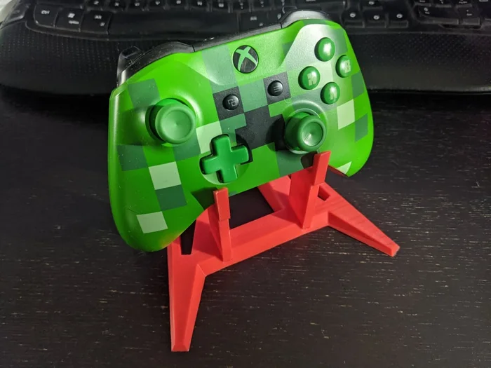 Controller desk stand, a preview image from Thingiverse