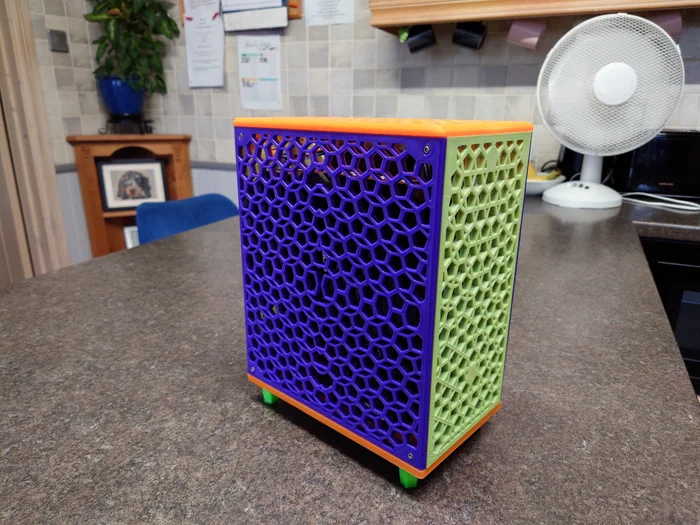 ITX case, a preview image from Thingiverse